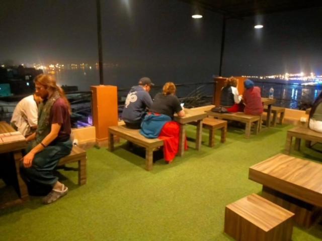 Backpackers Park พาราณสี ภายนอก รูปภาพ
