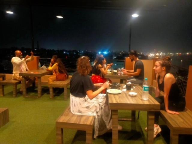 Backpackers Park พาราณสี ภายนอก รูปภาพ